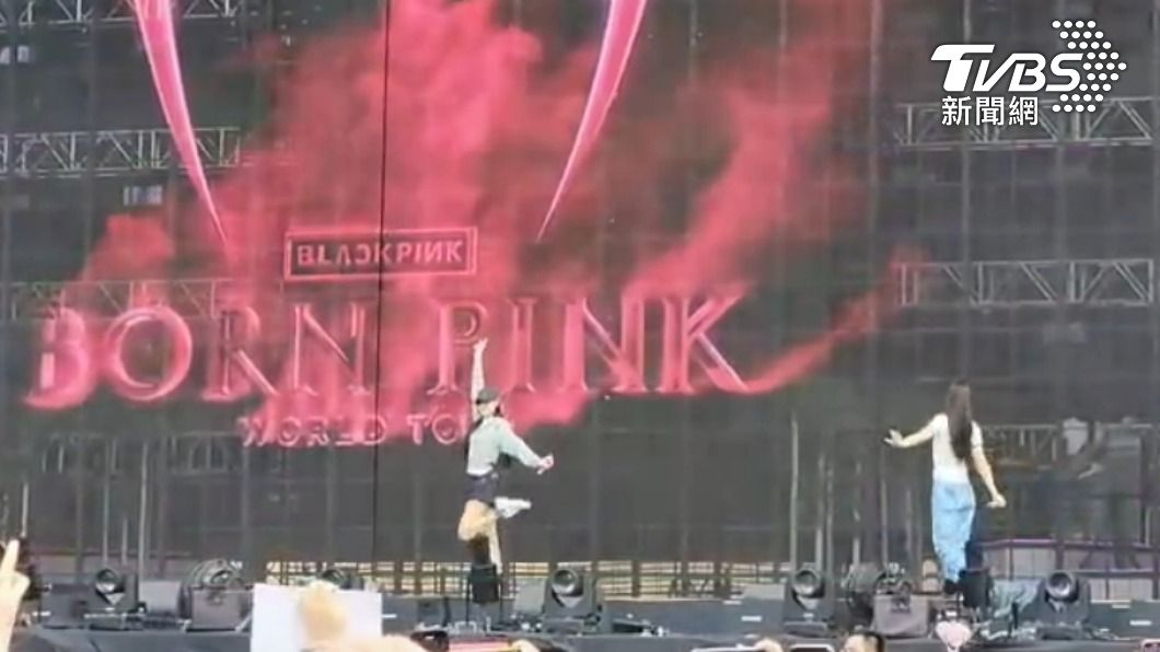  BLACKPINK 