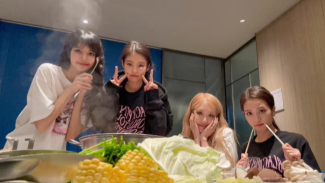  BLACKPINK 